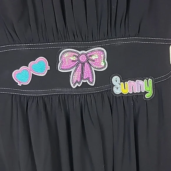 BCBG Dress Size Small Black White Embellished Cut Out Back Cute Travel Casual - Picture 3 of 9